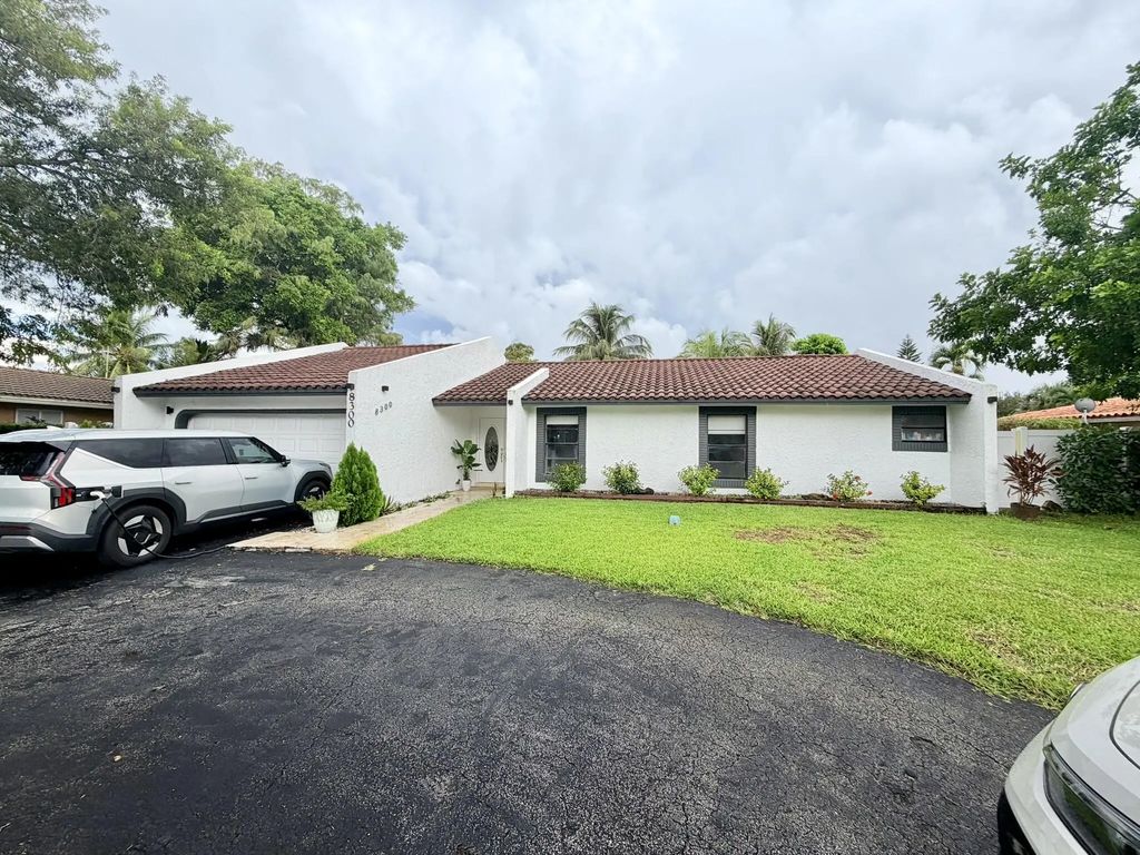8300 Nw 14th Court, Coral Springs