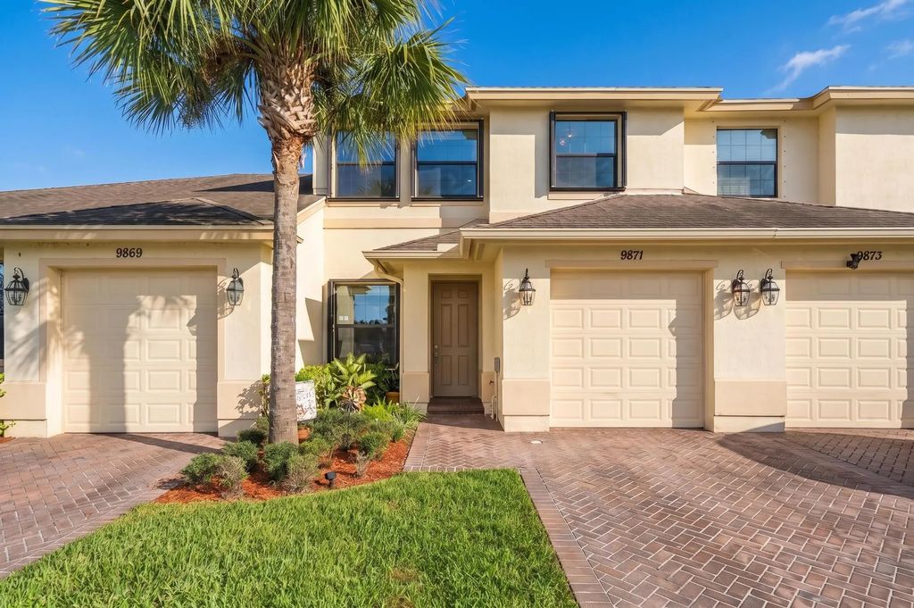 9871 E Villa Circle, Vero Beach