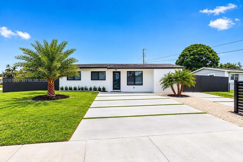 4900 Nw 179th Street #1, Miami Gardens