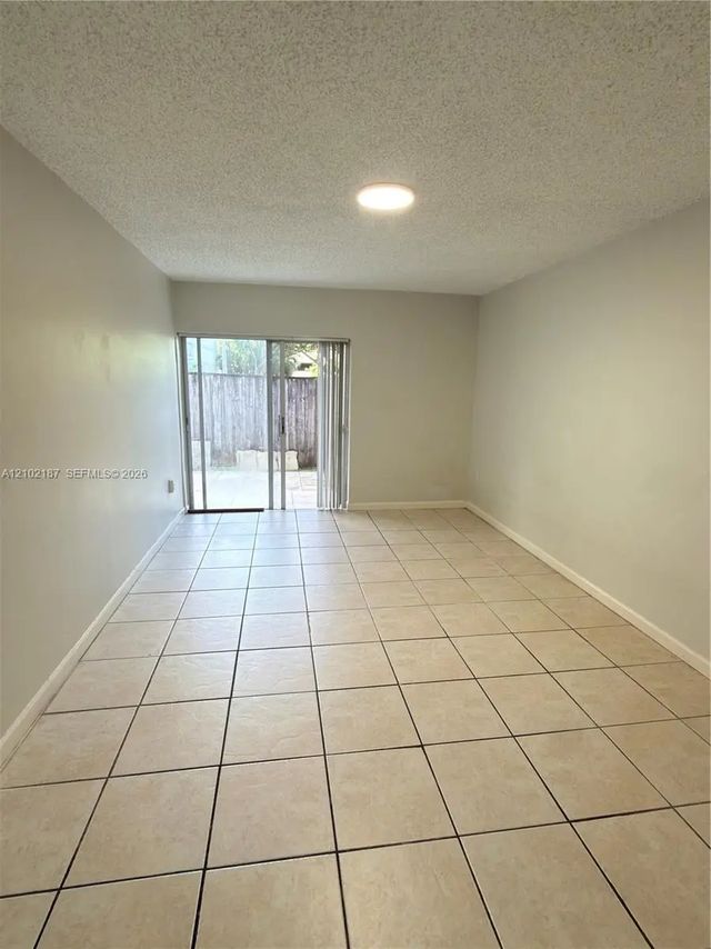 4 of 13 - 9611 Sw 77th Avenue #108a, Miami, FL