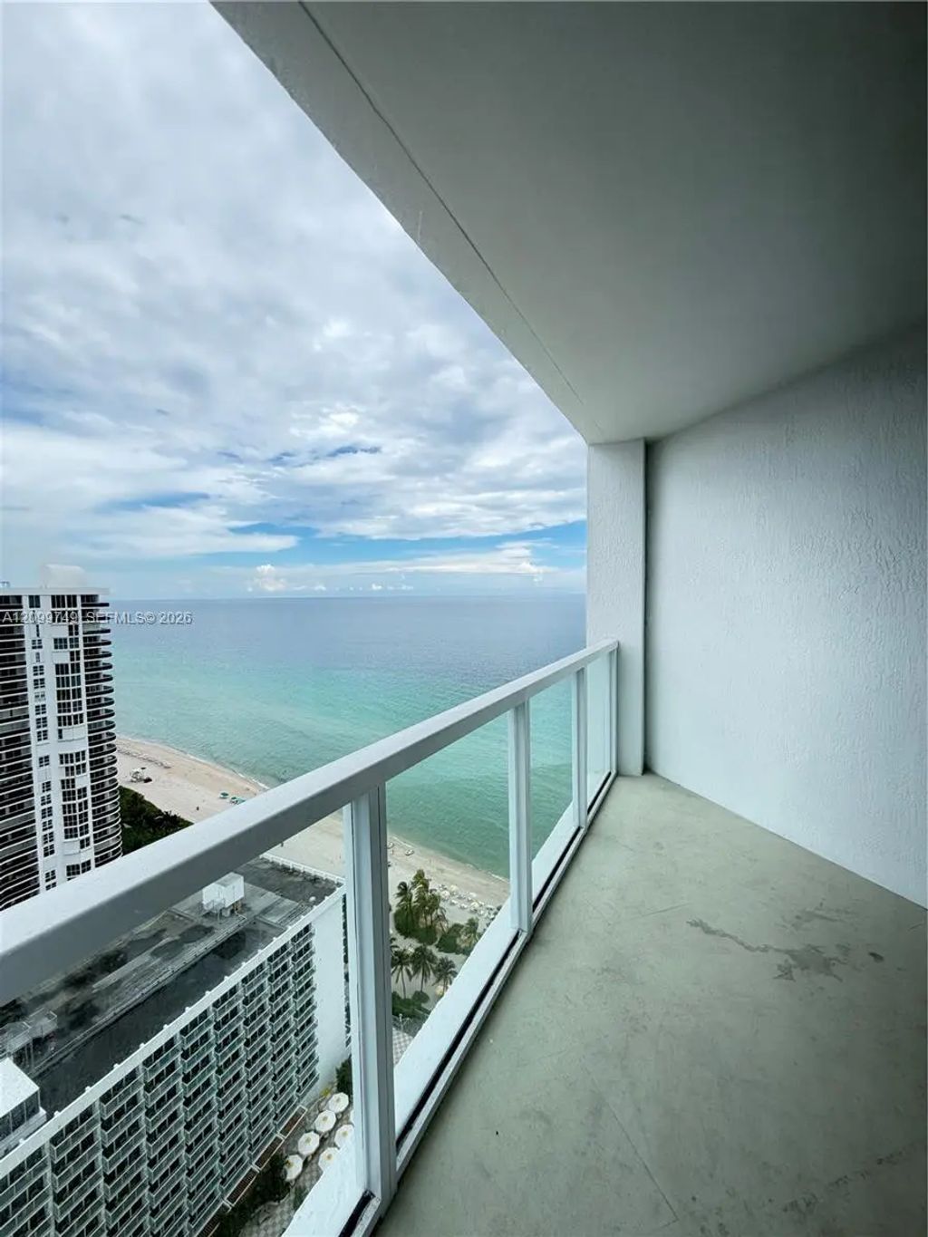 16699 Collins Avenue #2806, Sunny Isles Beach