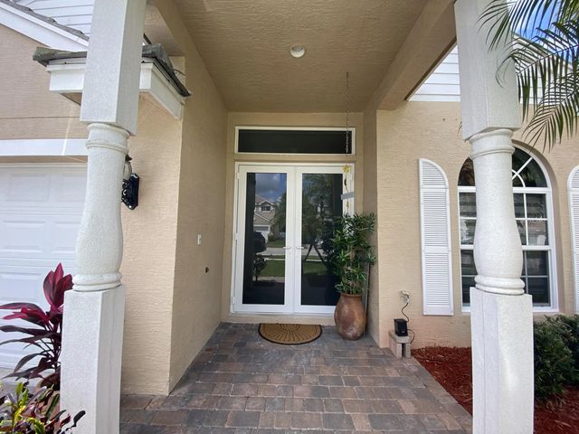 4 of 43 - 325 Berenger Walk, Royal Palm Beach, FL