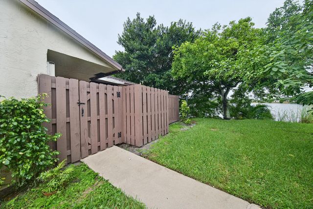 3 of 41 - 3402 Waterview Circle #b, Palm Springs, FL