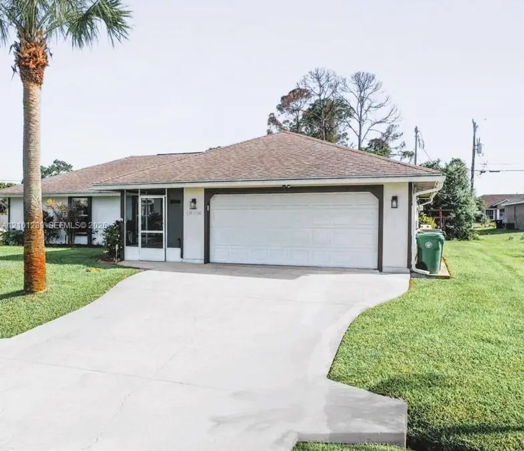 1226 Sw Albenga Avenue, Port St. Lucie