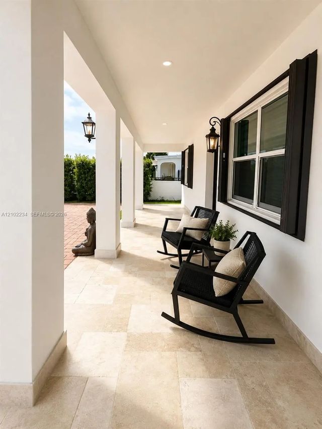 4 of 21 - 4590 E 9th Lane, Hialeah, FL