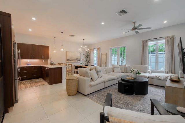 3 of 32 - 918 St George Boulevard, Delray Beach, FL
