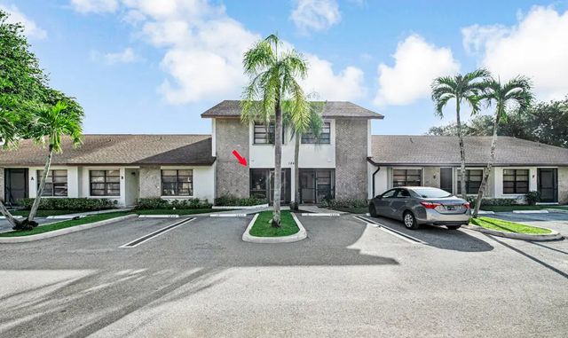 2 of 54 - 1240 Parkside Green Drive #c, Greenacres, FL