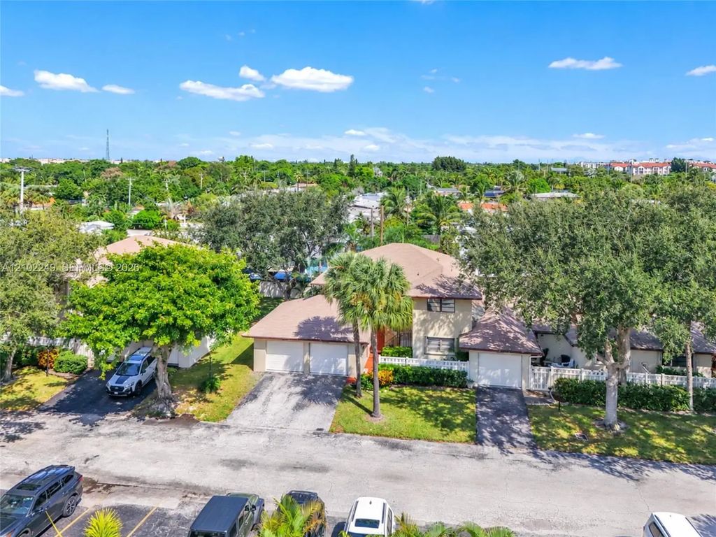 1769 Ne 40th Place #505, Pompano Beach