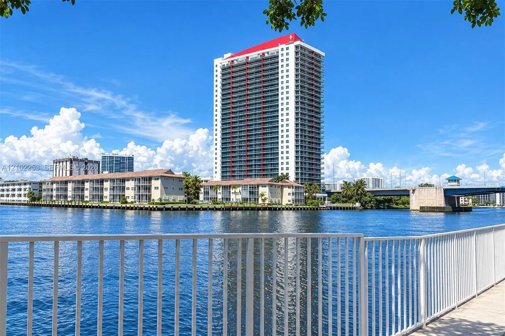 1833 S Ocean Drive #201, Hallandale Beach