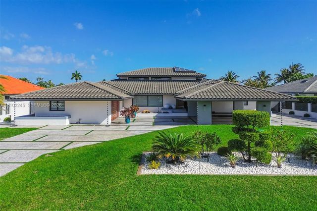 2 of 98 - 13801 Sw 34th Street, Miami, FL