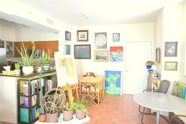 4 of 42 - 233 S Federal Highway #401, Boca Raton, FL