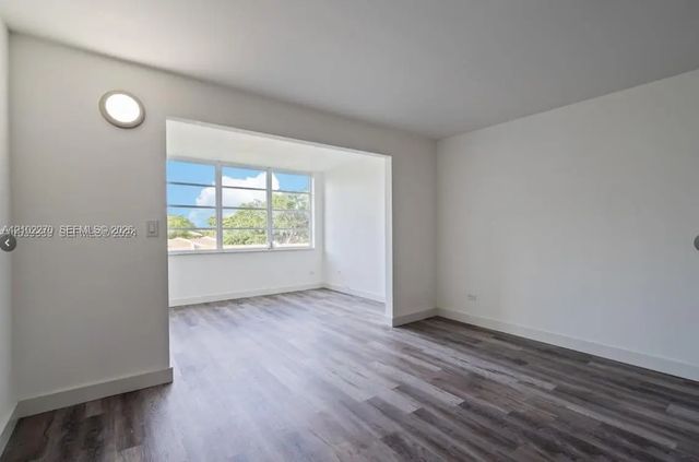 2 of 11 - 445 Ne 195 Th Street #330, Miami, FL