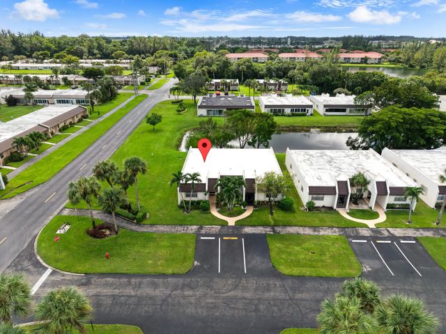 2 of 19 - 100 Lake Rebecca Drive, West Palm Beach, FL