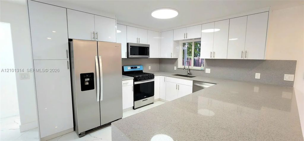 9671 Nw 25th Court, Sunrise