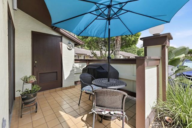 2 of 28 - 259 Deerfield Court, Royal Palm Beach, FL