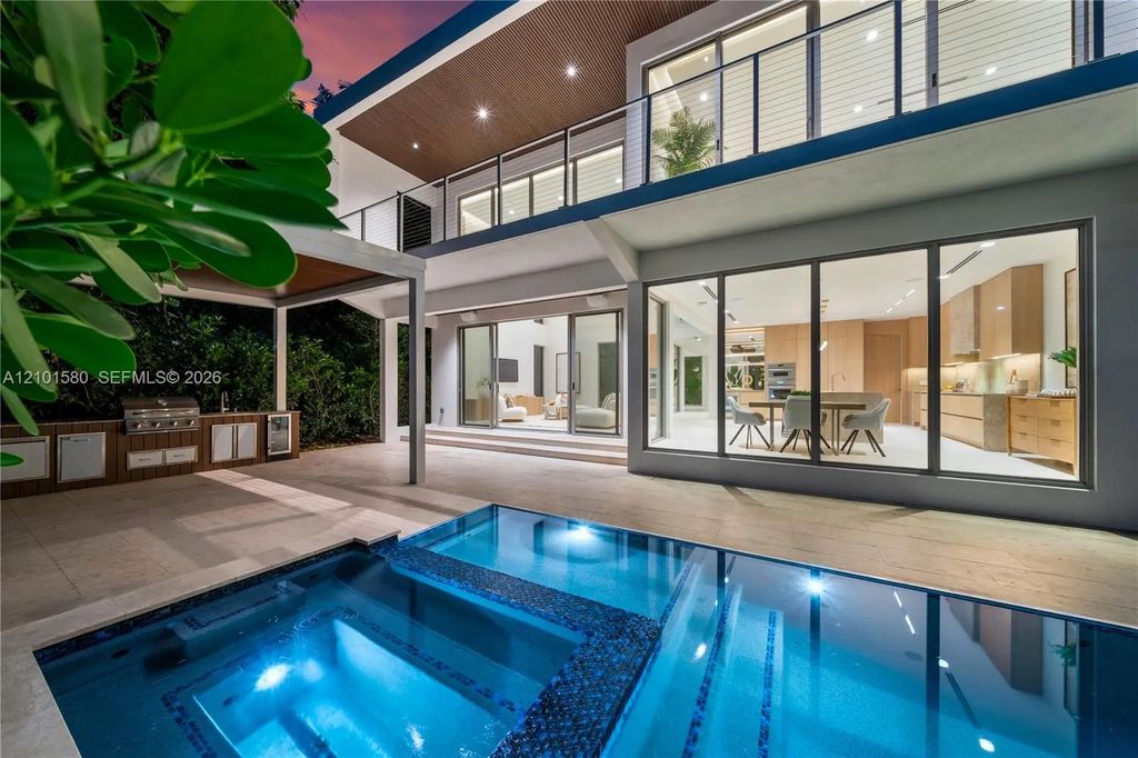 4125 Nw 5th Avenue, Miami