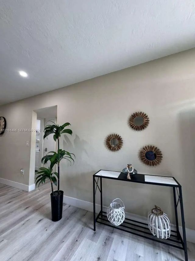 4 of 13 - 821 Nw 173rd Terrace, Miami Gardens, FL