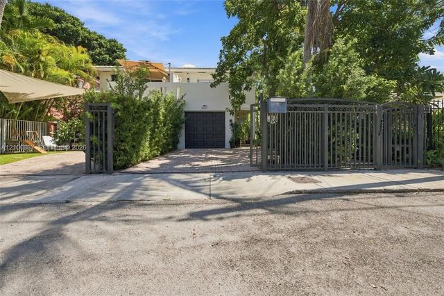 4 of 36 - 3151 New York Street #3151, Miami, FL