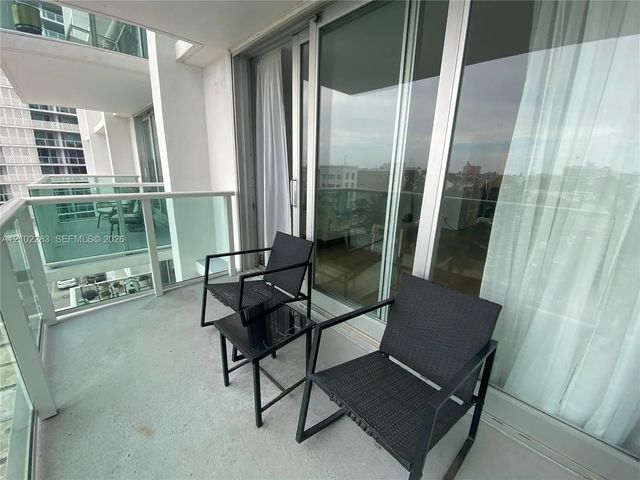 4 of 22 - 1000 West Avenue #531, Miami Beach, FL