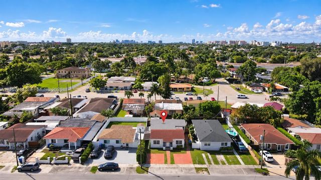4 of 50 - 3250 Nw 14th Terrace, Miami, FL