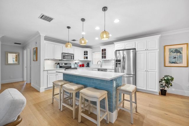 5 of 23 - 15 East Avenue, Boynton Beach, FL