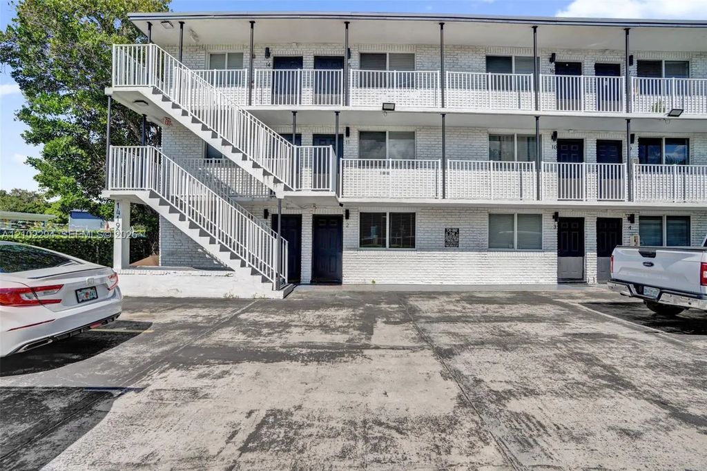 14190 W Dixie Highway #2, North Miami