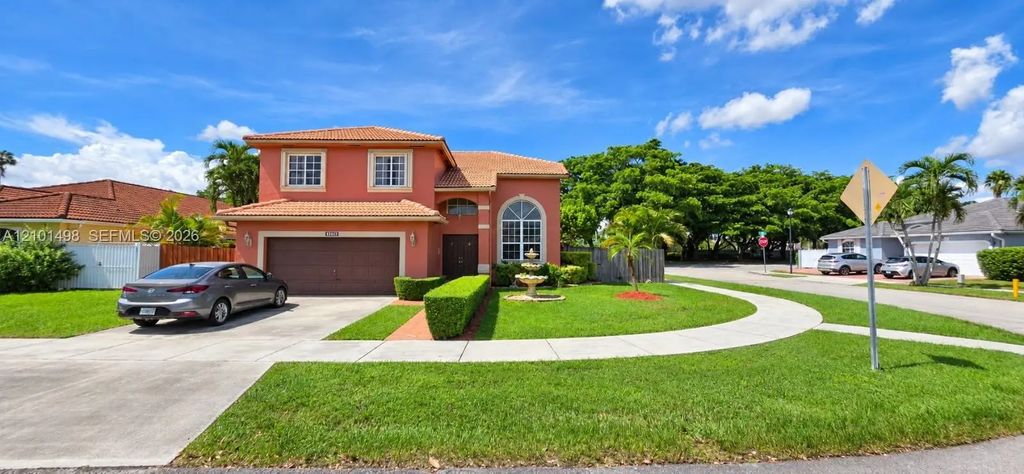 9010 Sw 166th Place, Miami