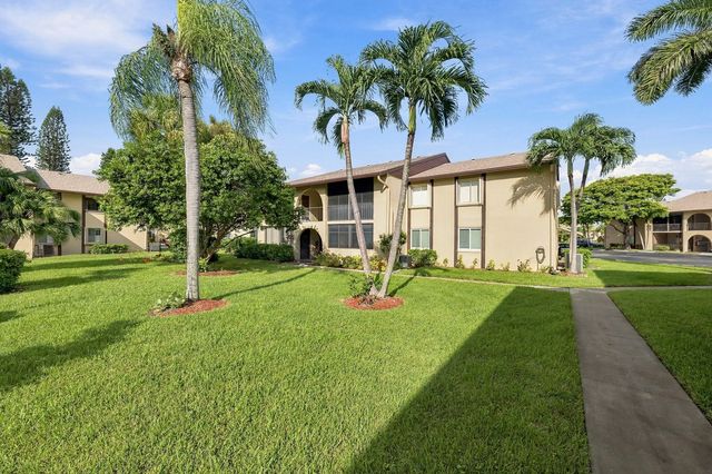 2 of 35 - 313 Pine Ridge Circle #c-2, Greenacres, FL