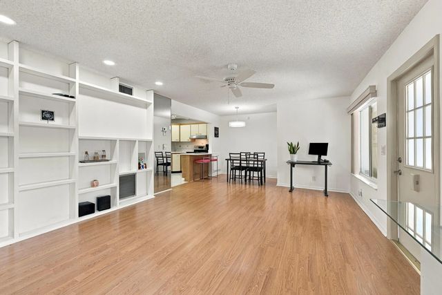 5 of 35 - 313 Pine Ridge Circle #c-2, Greenacres, FL