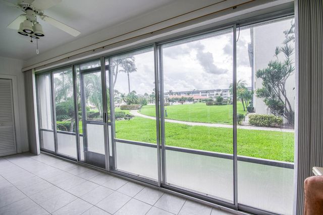 5 of 20 - 3351 Spanish Trail #113, Delray Beach, FL