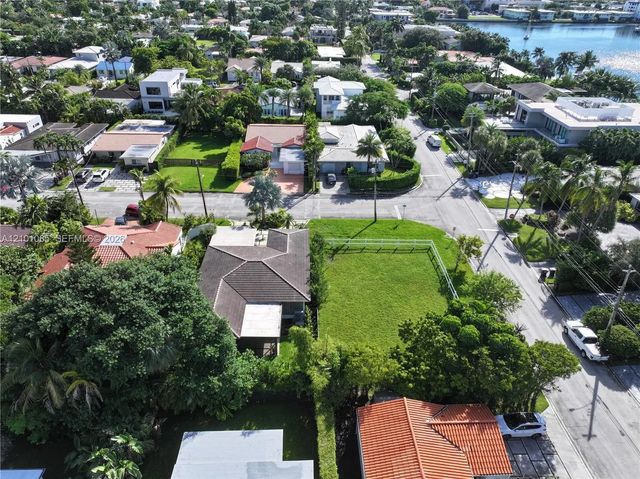 2 of 3 - 1001 88th Street, Surfside, FL