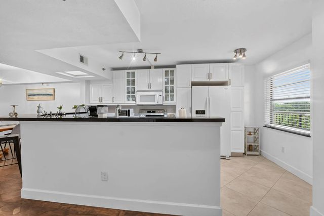 5 of 51 - 23344 Carolwood Lane #505, Boca Raton, FL