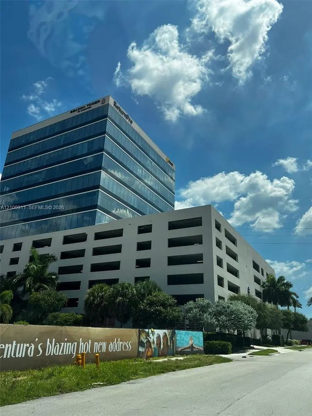 3 of 24 - 20200 W Dixie Highway #603, Miami, FL