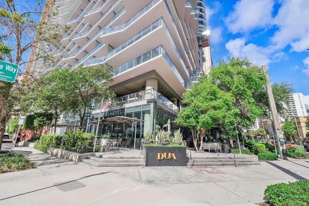 1300 S Miami Avenue #1905, Miami