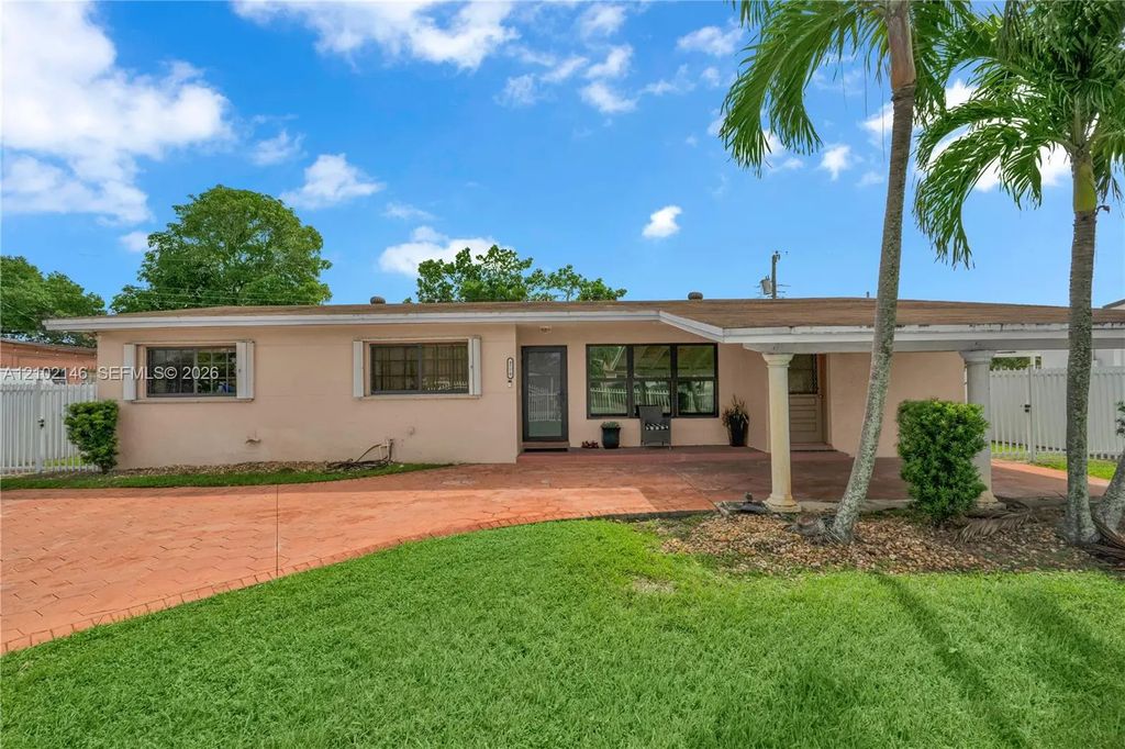 4770 Nw 171st Street, Miami Gardens