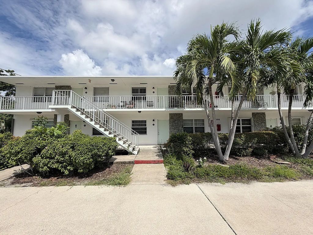 500 1st Avenue S #203, Lake Worth Beach