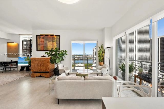 2 of 37 - 133 Ne 2nd Avenue #2702, Miami, FL
