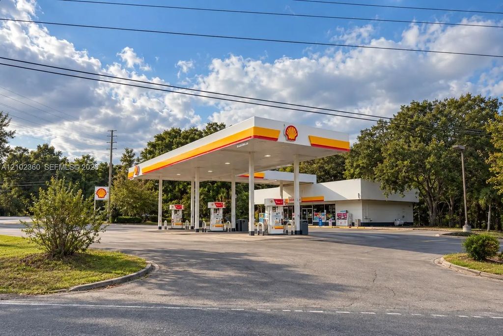 5711 Blountstown Highway, 