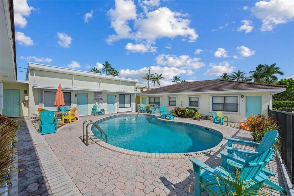 1 Tropical Drive #5, Ocean Ridge
