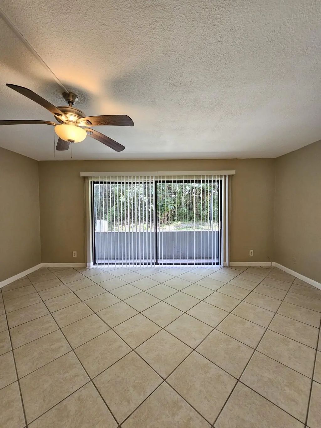 2050 N Congress Avenue #108, West Palm Beach