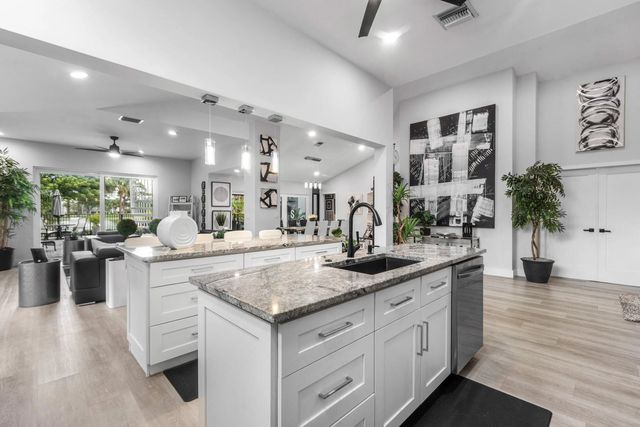 5 of 54 - 13138 Touchstone Place, Palm Beach Gardens, FL