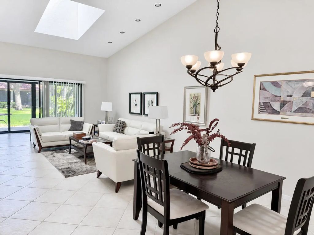6364 Kings Gate Circle, Delray Beach