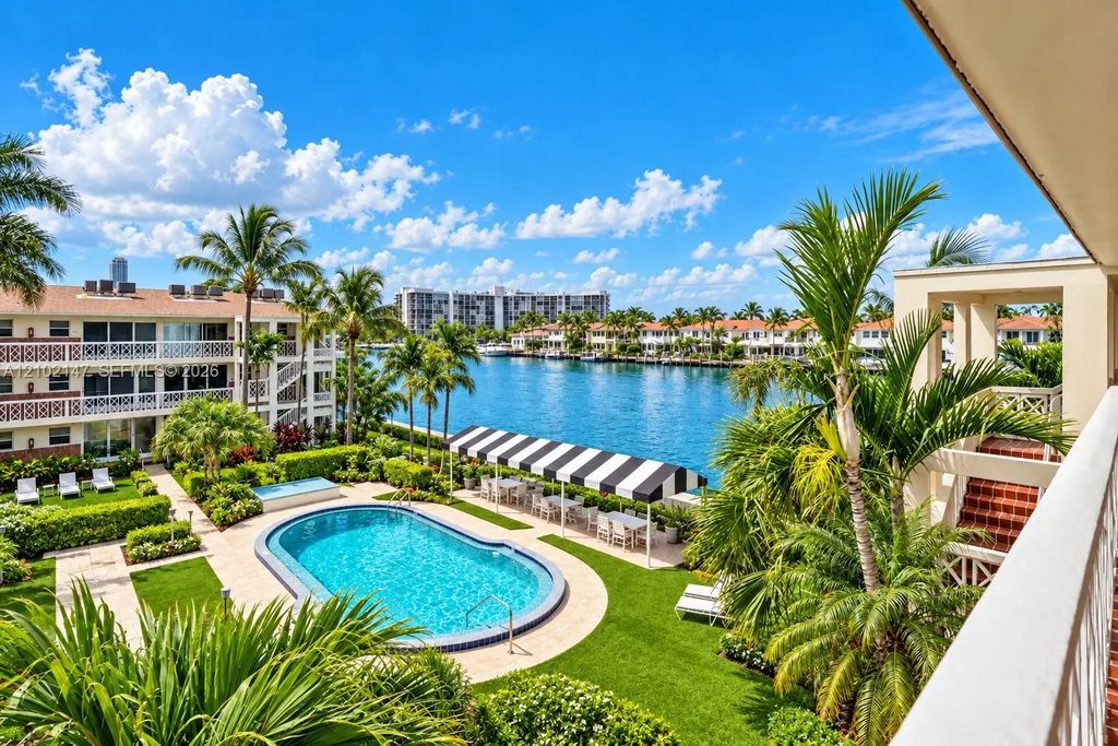 2400 S Ocean Drive #302, Hollywood