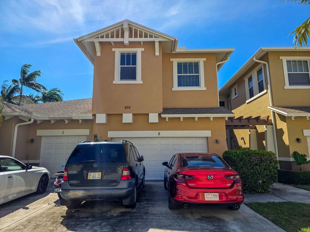 855 Marina Del Ray Lane #2, West Palm Beach