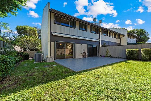 5 of 39 - 9193 Sw 128th Lane, Miami, FL