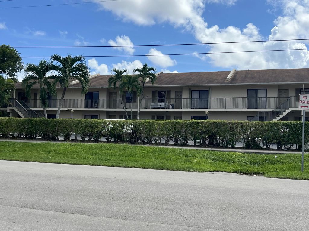 960 45th, Deerfield Beach