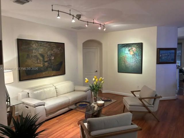 5 of 15 - 7901 Nw 113th Place, Doral, FL