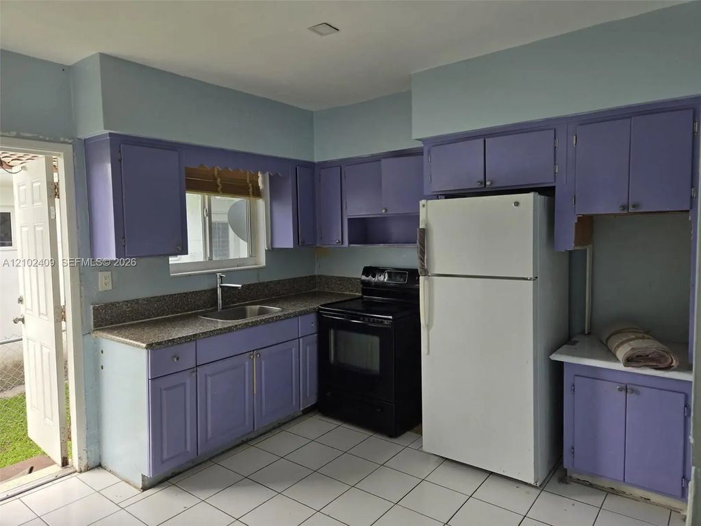 1550 Ne 130th Street #8, North Miami