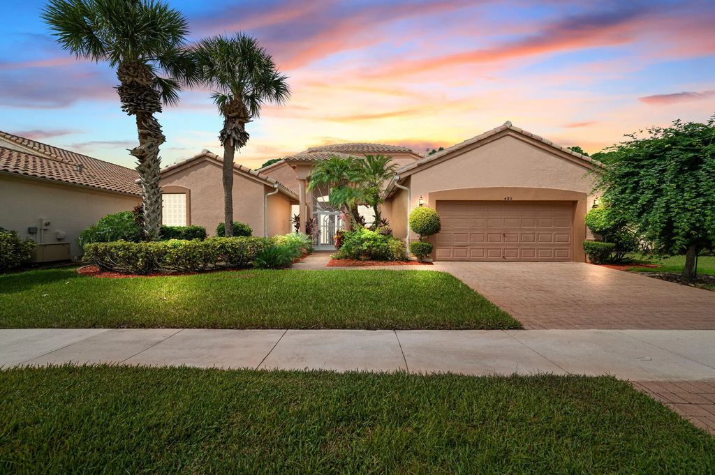 483 Nw Blue Lake Drive, Port St. Lucie