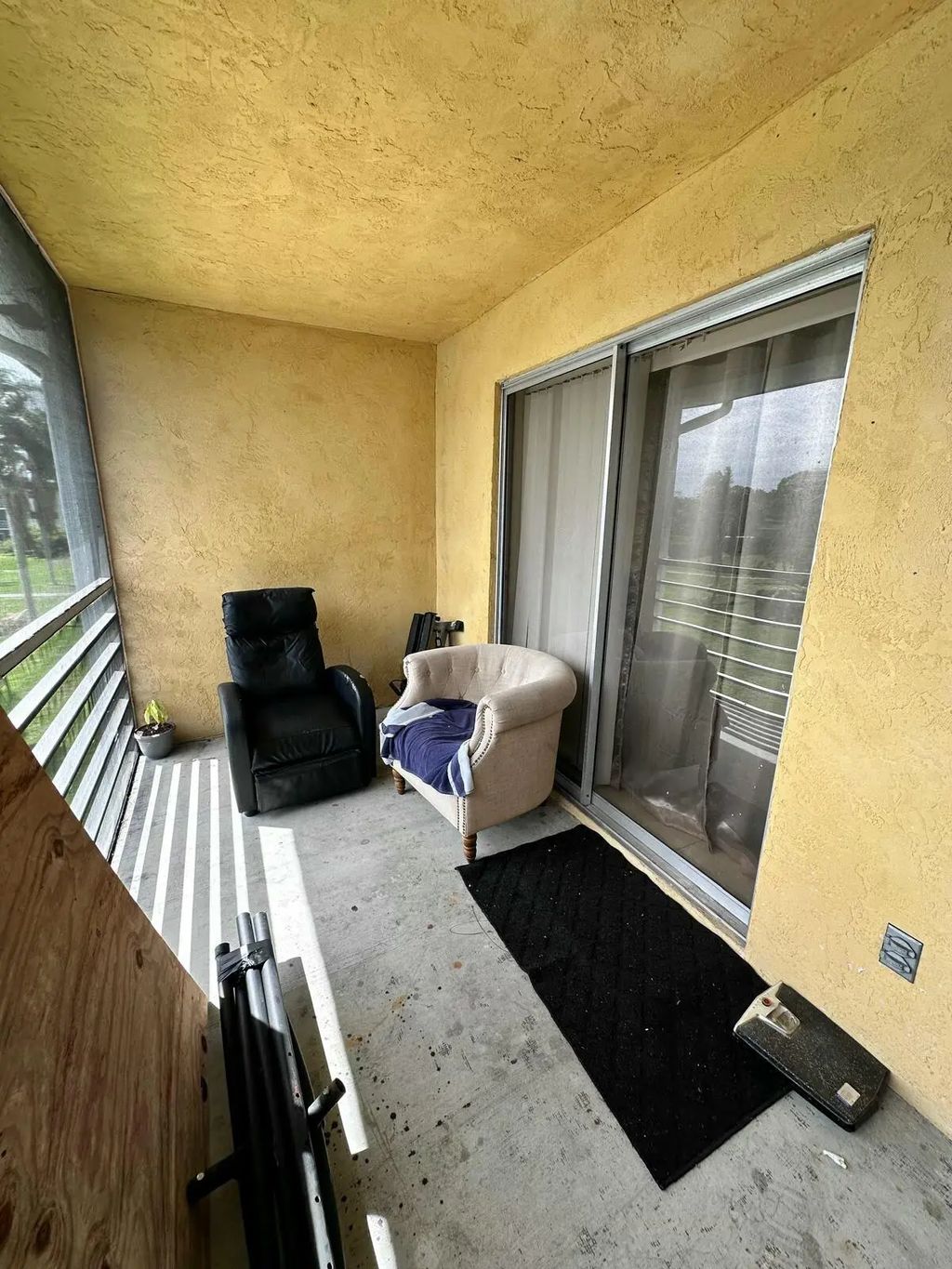 2200 Springdale Boulevard #303, Palm Springs